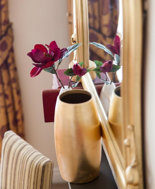 Wisteria House Bed & Breakfast Lymington Room photo